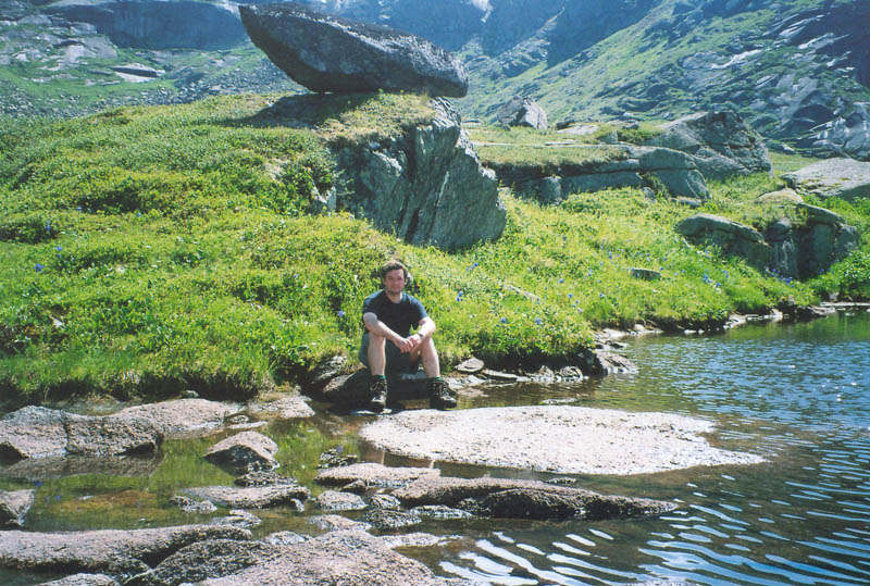 img011.jpg