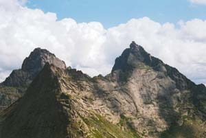 img070.jpg