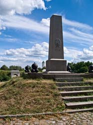 памятник воинам, погибшим при штурме Выборга в 1710г